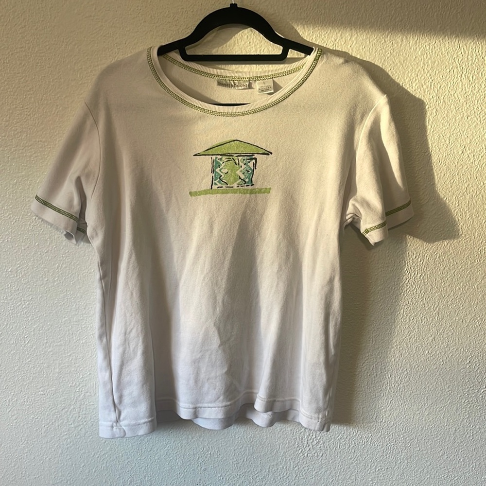 Women’s white tee